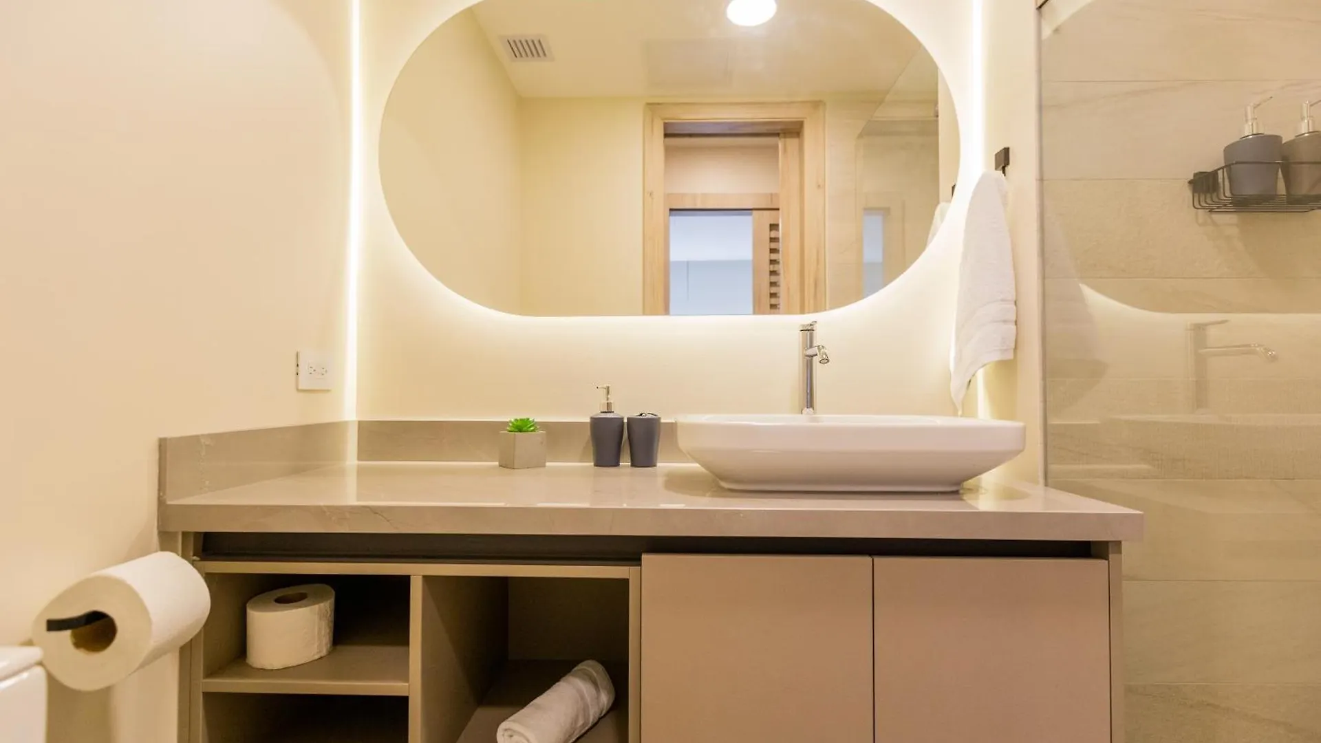 Apartment Le Parc Residence Deluxe Suite Quito